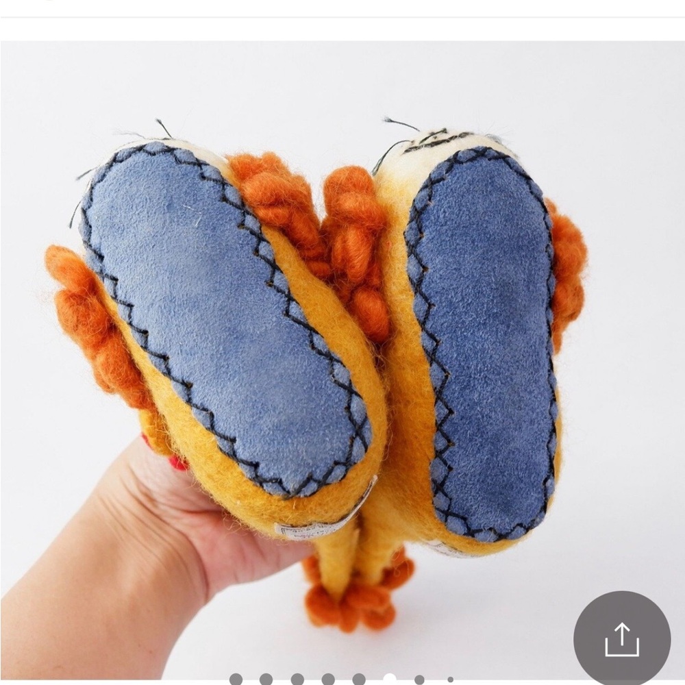 Sew Heart Felt England Baby Leopold Lion Felt Slippers, 0-1 years - Picture 2 of 4